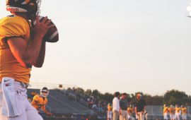 How To Get Fit with / without Leaving Your Home as Sports Person