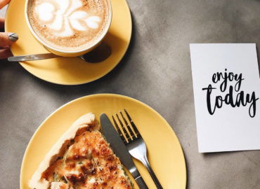 The dual benefits of charcoal food